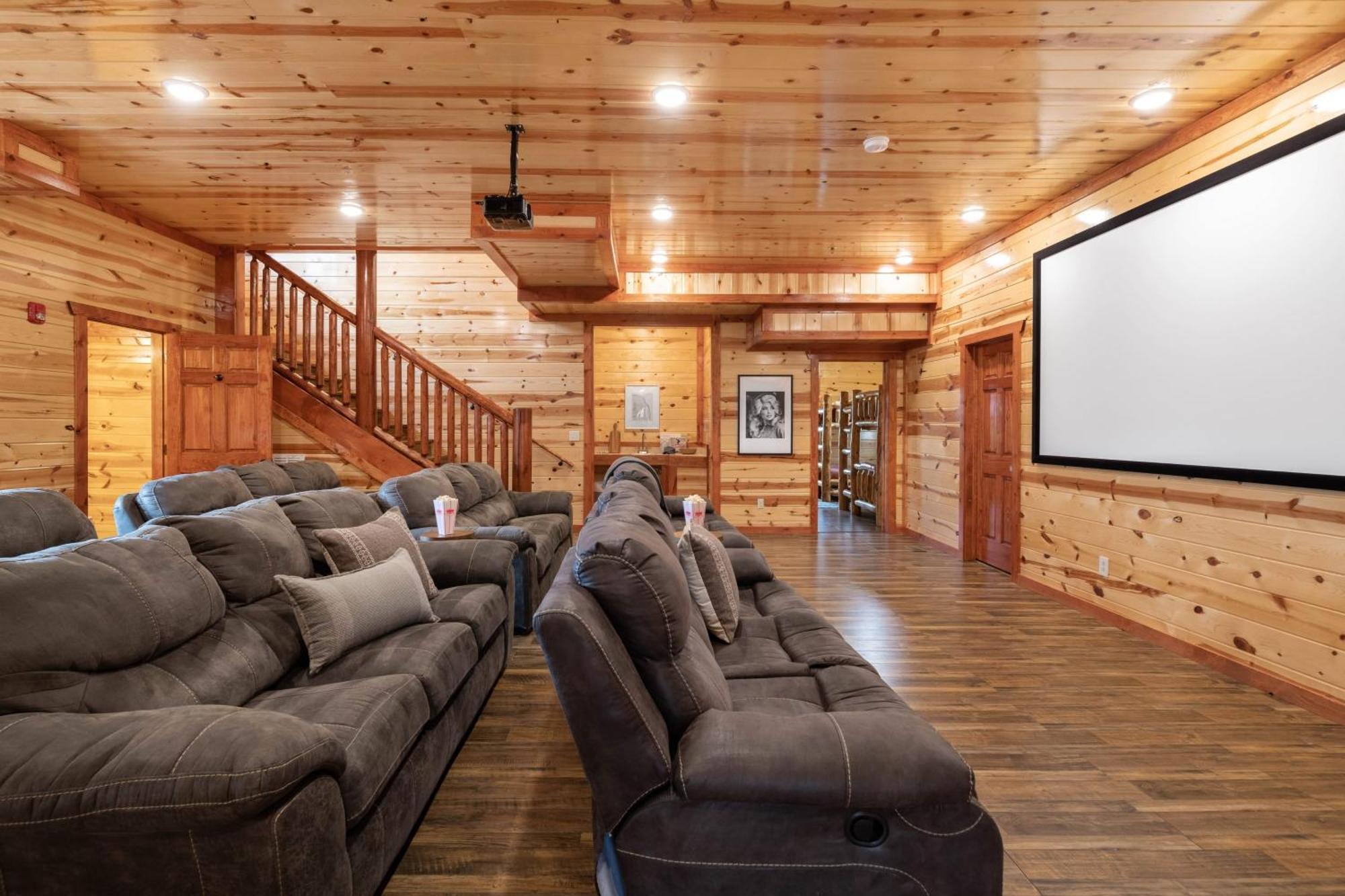Sugarland By Avantstay Sleeps 28 Home Theatre Two Hot Tubs Indoor Pool Incredible Views Pigeon Forge Ngoại thất bức ảnh